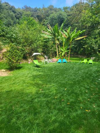 Imagen de los exteriores del El Bosque De Pría. Foto 10