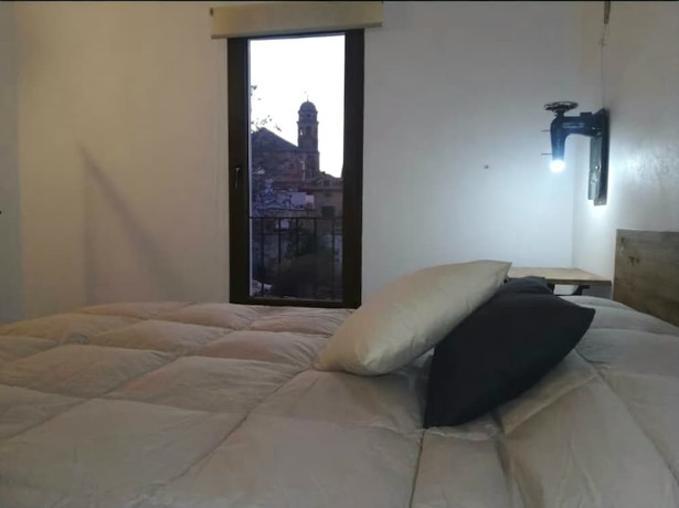 Imagen de los interiores del El Cobijo. Foto 14