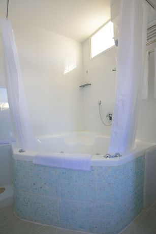 Imagen del bar/restaurante del El Yam Luxury Resort. Foto 2