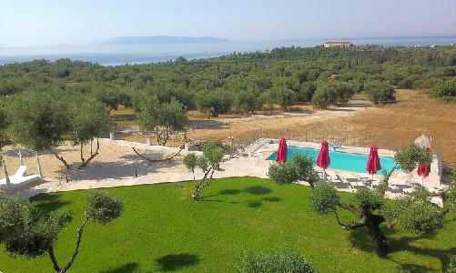 Imagen de la piscina del Elaias Gi Residence. Foto 5