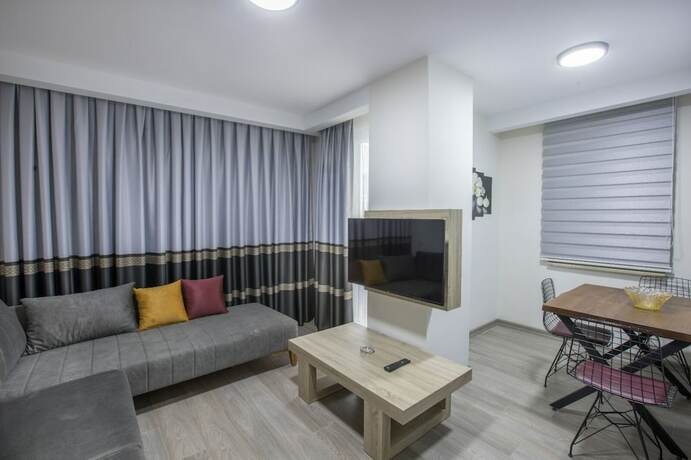 Imagen de la habitación del Elanis Suites. Foto 18