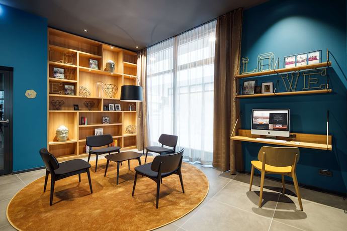 Imagen de los interiores del Elaya Hotel Goeppingen. Foto 16