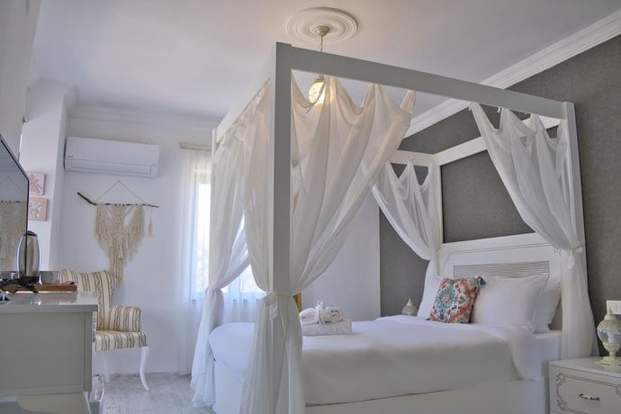 Imagen de la habitación del Elda Alacati Boutique Hotel. Foto 9