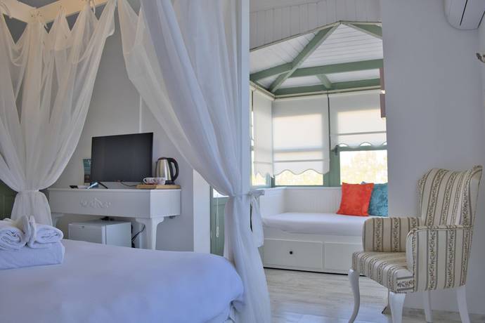 Imagen de la habitación del Elda Alacati Boutique Hotel. Foto 15