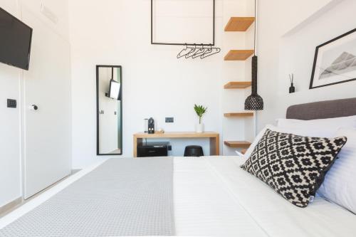 Imagen de la habitación del Eleana Hotel. Foto 12