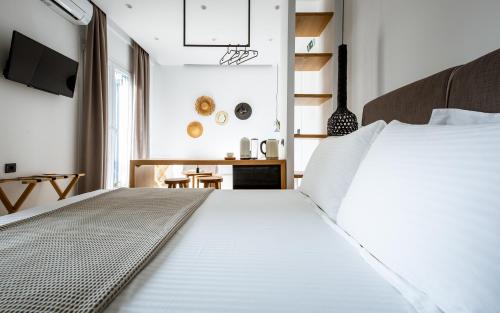 Imagen de la habitación del Eleana Hotel. Foto 15