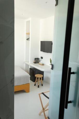 Imagen general del Eleana Hotel. Foto 4