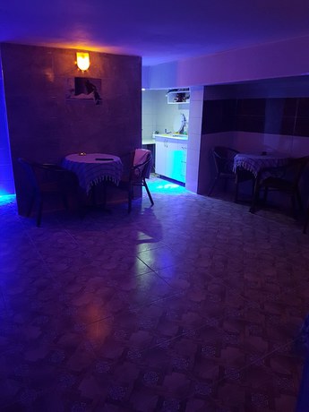 Imagen de la piscina del Elfida Apart Hotel. Foto 20