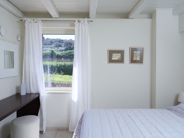 Imagen de la habitación del Eliathos Hillside Retreat. Foto 2