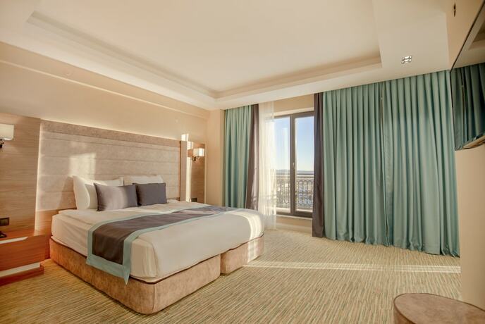 Imagen de la habitación del Elifim Resort Hotel. Foto 11