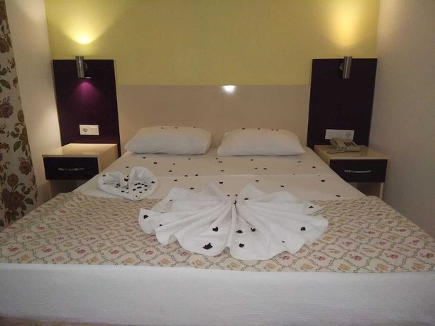 Imagen de la habitación del Elis Beach Hotel. Foto 4