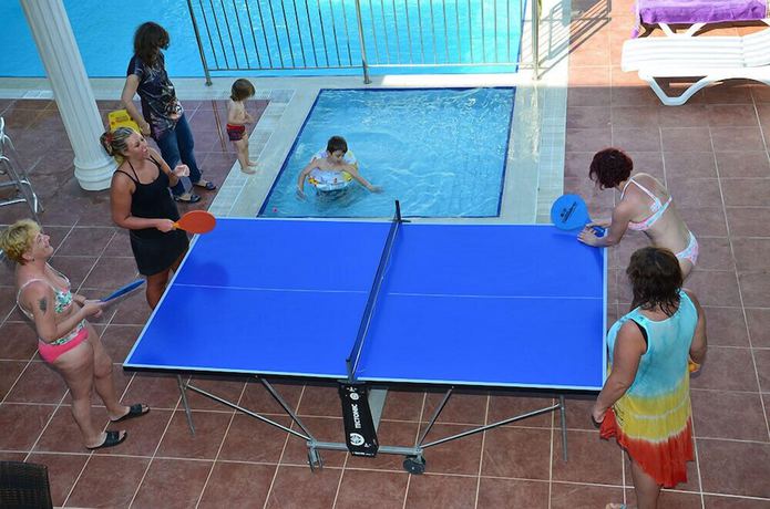 Imagen de la piscina del Elis Beach Hotel. Foto 17