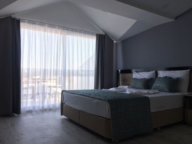 Imagen de la habitación del Elisa Otel. Foto 16