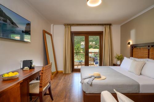 Imagen de la habitación del Elisso Hotel. Foto 19