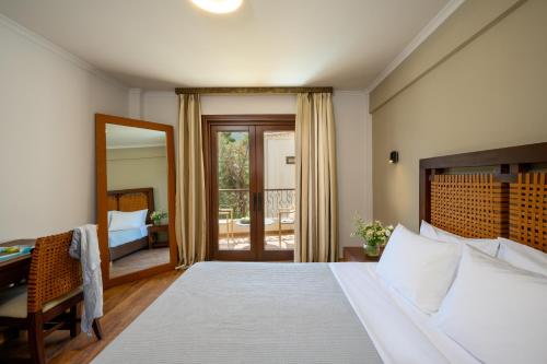 Imagen de la habitación del Elisso Hotel. Foto 20
