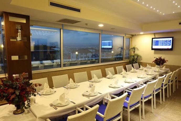 Imagen del bar/restaurante del Elit Class Hotel. Foto 7