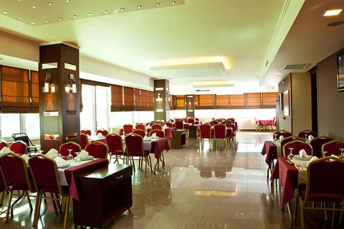 Imagen del bar/restaurante del Elit Class Hotel. Foto 10