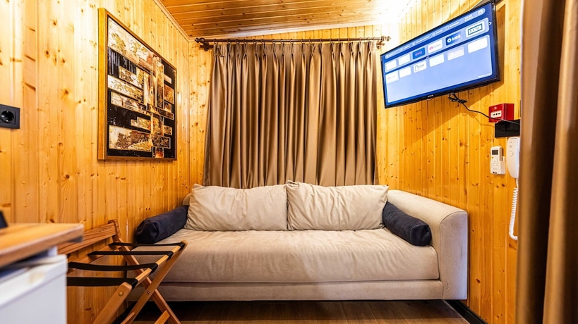 Imagen de la habitación del Elite Escape Village Hotel. Foto 7