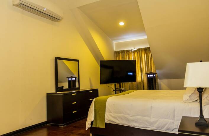 Imagen de la habitación del Elite Hotel Haiti. Foto 20