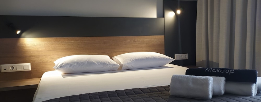 Imagen de la habitación del Elizabeth Queen Luxuxy Rooms. Foto 11