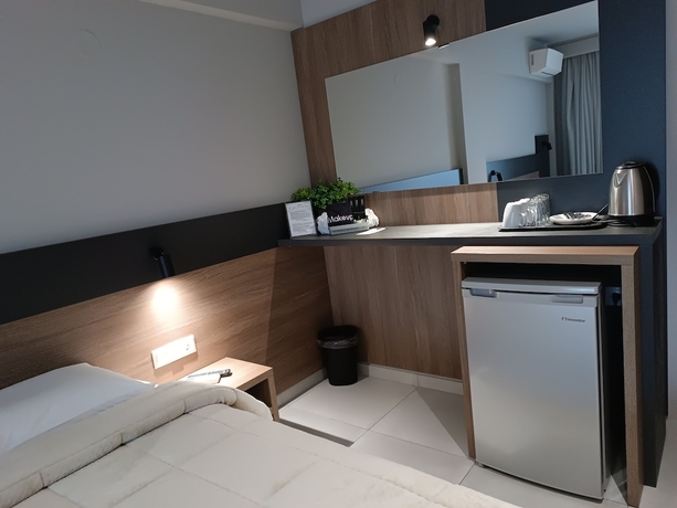Imagen de la habitación del Elizabeth Queen Luxuxy Rooms. Foto 15