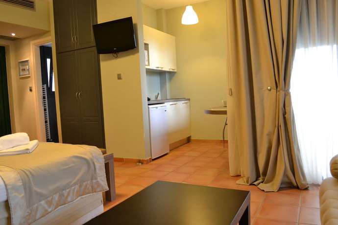 Imagen de la habitación del Ellopia Point Hotel. Foto 8