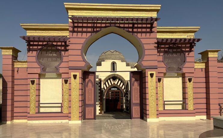 Imagen general del Elphardous Oasis Hotel. Foto 6