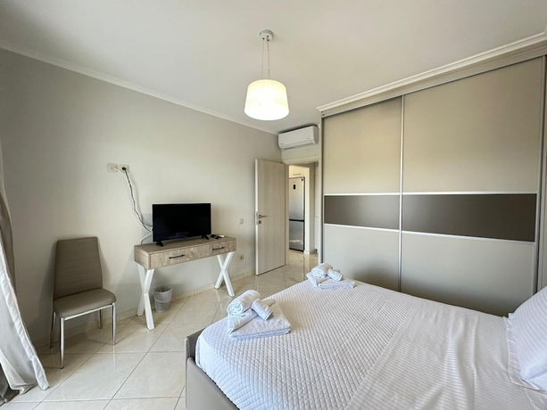 Imagen de la habitación del Elpida Luxury Apartments and Suites. Foto 3