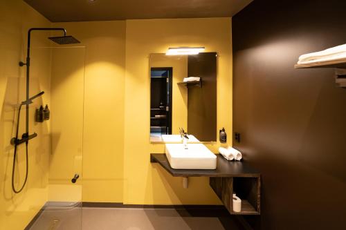 Imagen de la habitación del Elva Hotel. Foto 19