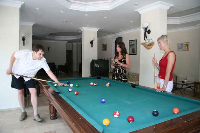 Imagen general del Elysee Garden Family Hotel. Foto 2