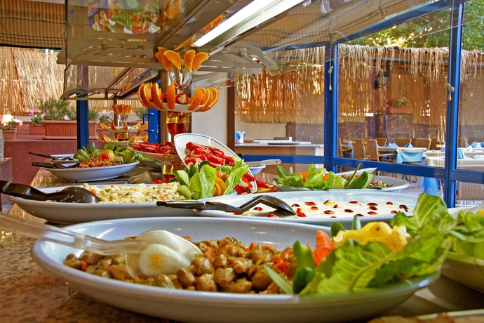 Imagen del bar/restaurante del Elysee Garden Family Hotel. Foto 5