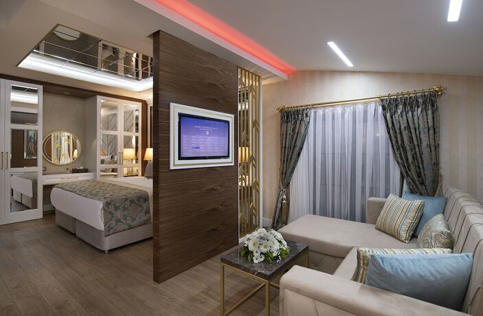 Imagen de la habitación del Elysium Green Suites. Foto 18
