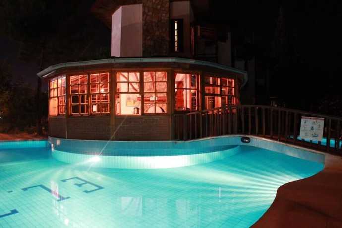 Imagen de la piscina del Elze Hotel, &Ouml;l&uuml;deniz. Foto 14