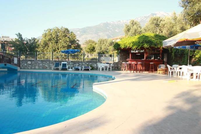 Imagen de la piscina del Elze Hotel, &Ouml;l&uuml;deniz. Foto 15