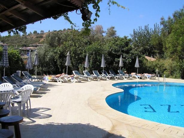 Imagen de la piscina del Elze Hotel, &Ouml;l&uuml;deniz. Foto 20