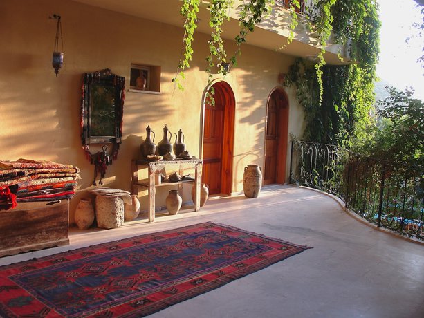 Imagen de los interiores del Emel Pension. Foto 18