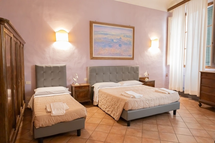 Imagen de la habitación del Emerald Palace, Florencia. Foto 12