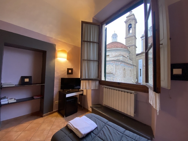 Imagen de la habitación del Emerald Palace, Florencia. Foto 16