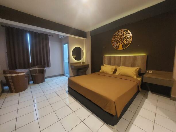 Imagen general del Emerald apartel by Rm. Foto 5