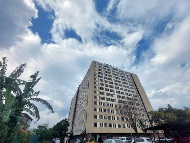 Imagen general del Emerald apartel by Rm. Foto 11