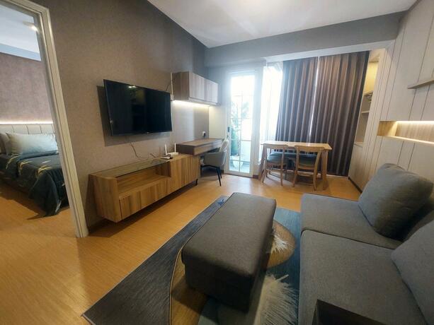 Imagen general del Emerald apartel by Rm. Foto 21