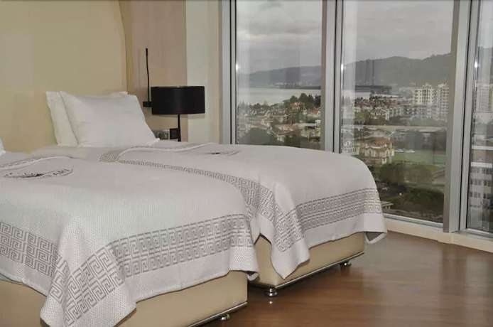 Imagen de la habitación del Emir Grand Hotel. Foto 10