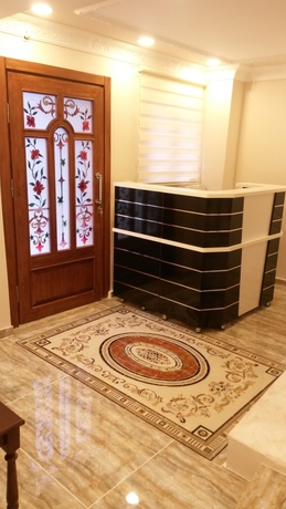 Imagen de los interiores del Emir Hotel. Foto 9