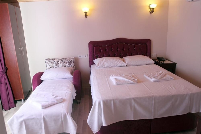 Imagen de la habitación del Emir Hotel. Foto 3