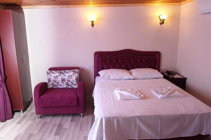 Imagen de la habitación del Emir Hotel. Foto 4