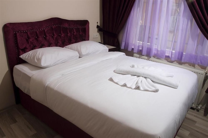 Imagen de la habitación del Emir Hotel. Foto 5