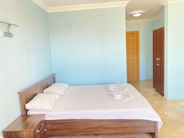 Imagen de la habitación del Emir Palas Hotel. Foto 3