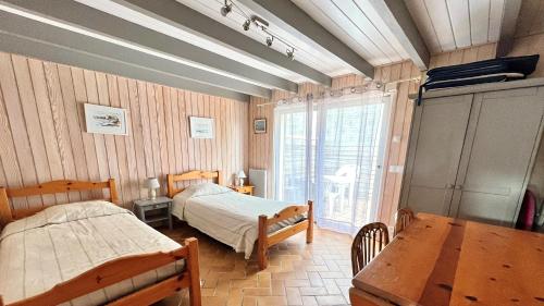 Imagen general del Emplacement idéal, au calme et proche de la plage. Foto 8