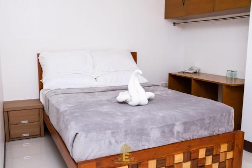 Imagen de la habitación del Empress Island Hotel. Foto 16