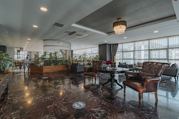 Imagen de los interiores del Empula Hotel and Residences. Foto 11